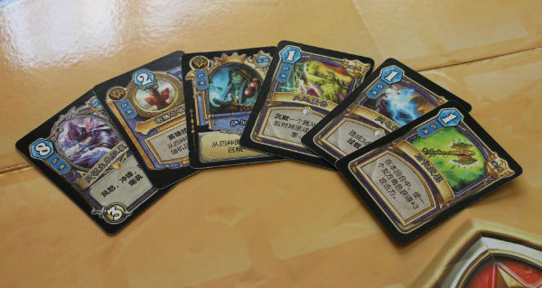 une version physique non-officielle d'hearthstone en chine